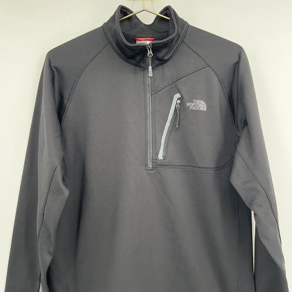The North Face Men's Large Black 1/4 Zip Pullover Fleece